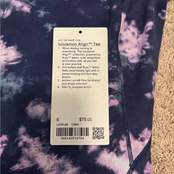 Lululemon Athletica Navy and Pink Crop Top - Picture 3 of 4